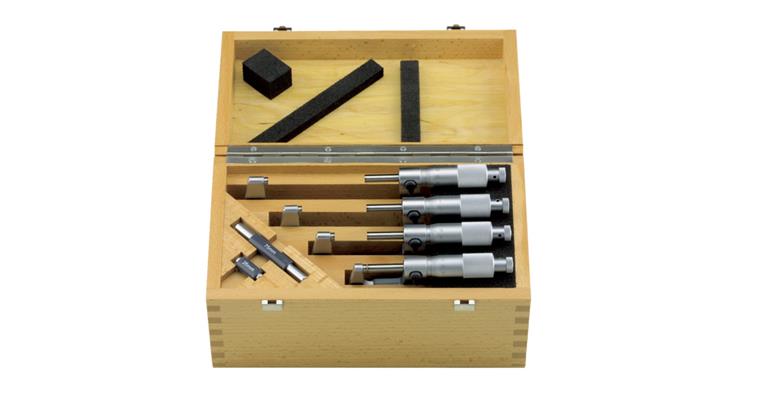 Precision micrometer set Micromar 40 SA MR 0-100 mm reading 0.01 mm
