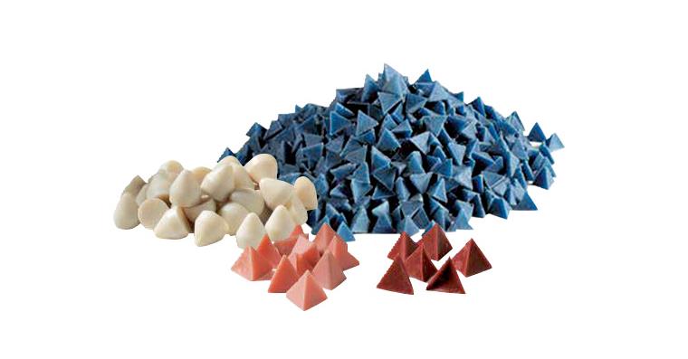 Kunststoffschleifkörper Pyramide PO 6mm blau Gebinde 25kg