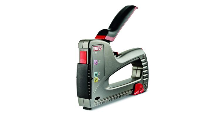 Hand-held stapler NOVUS J-29 high performer