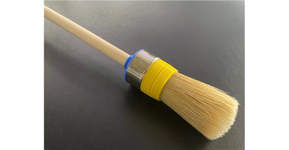 Round brush with yellow cap and thread, China bristles size 6