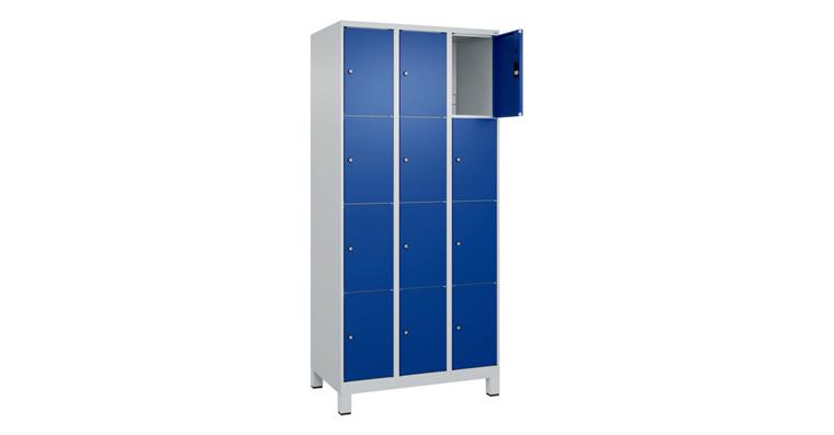 Schließfachschrank Classic PLUS, Füße, 12 Fächer, 1950x900x500mm RAL 7035/5010